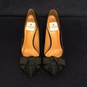 ❌SOLD❌🖤LANVIN en Bleu Black Fabric Heels